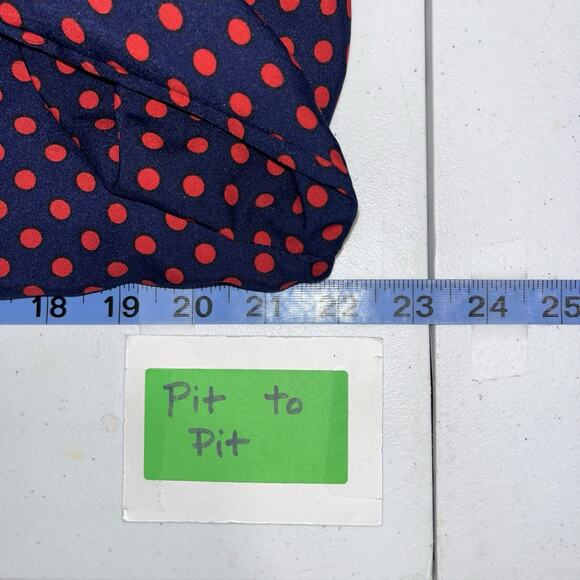 Blouse Top Women’s 1x Navy Red Polka Dot Pleats Preppy Flowy Colorful Capsule - Picture 10 of 14